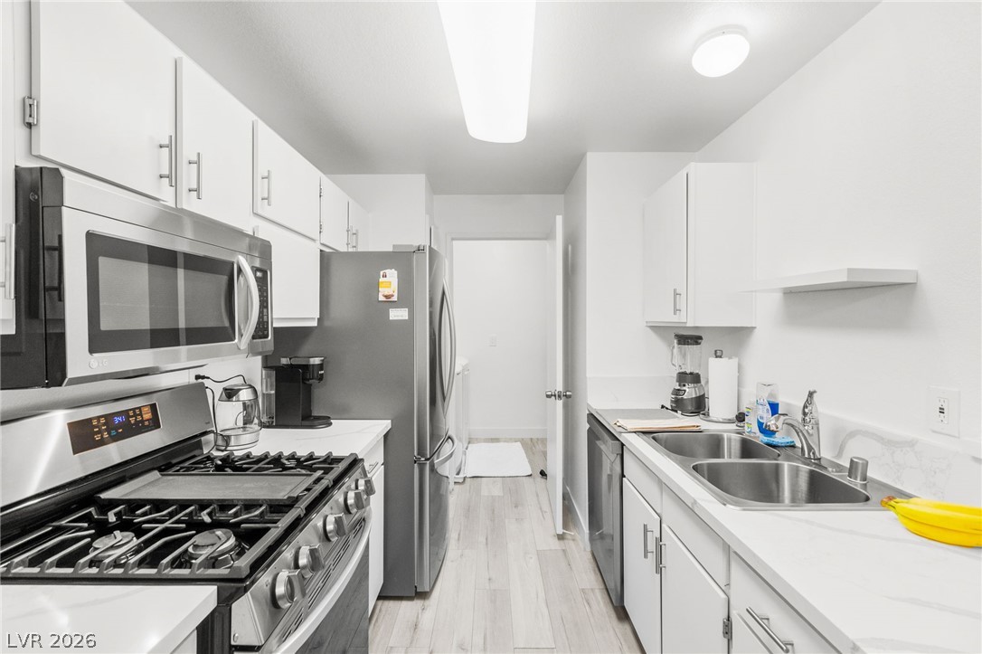 2200 S Fort Apache Road 2156