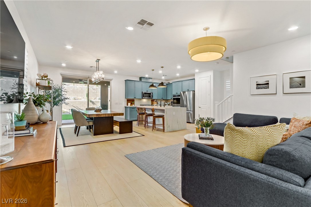 355 Purple Sandpiper Street