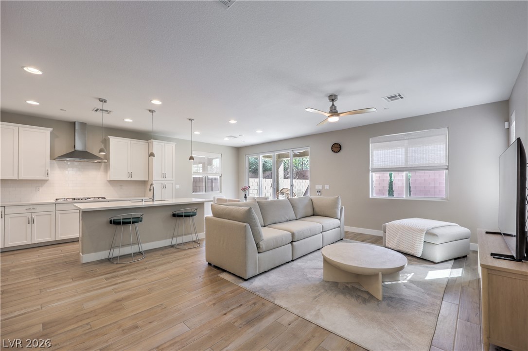6591 Dove Point Place