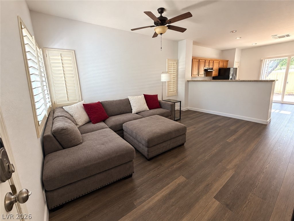 7466 Mariposa Grove Street