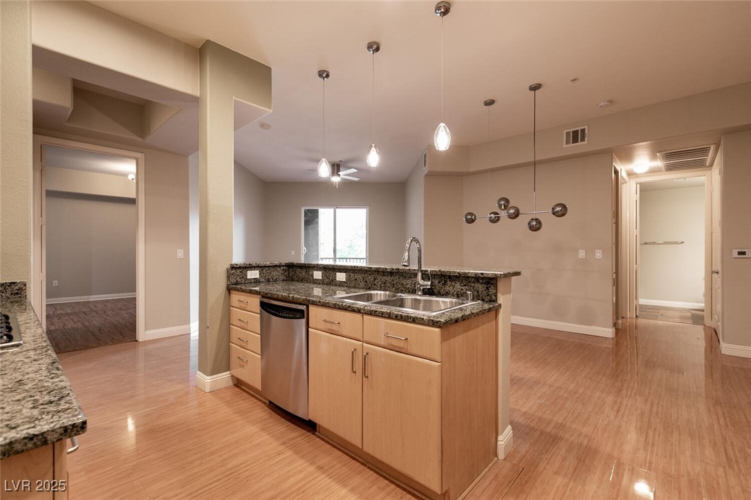 44 E Serene Avenue 219