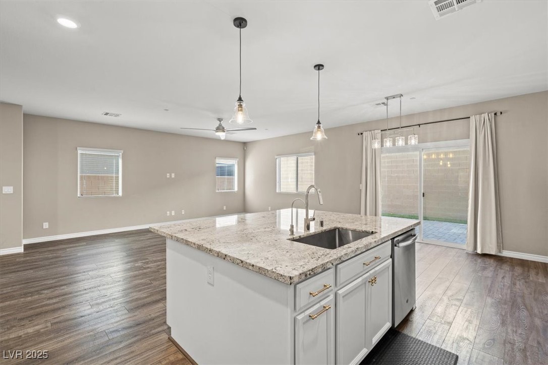 7051 Denio Island Street, North Las Vegas, Nevada image 20
