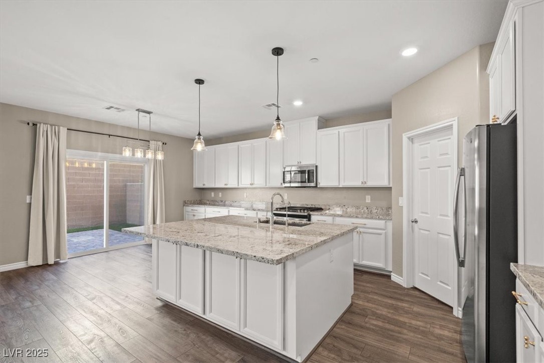 7051 Denio Island Street, North Las Vegas, Nevada image 16