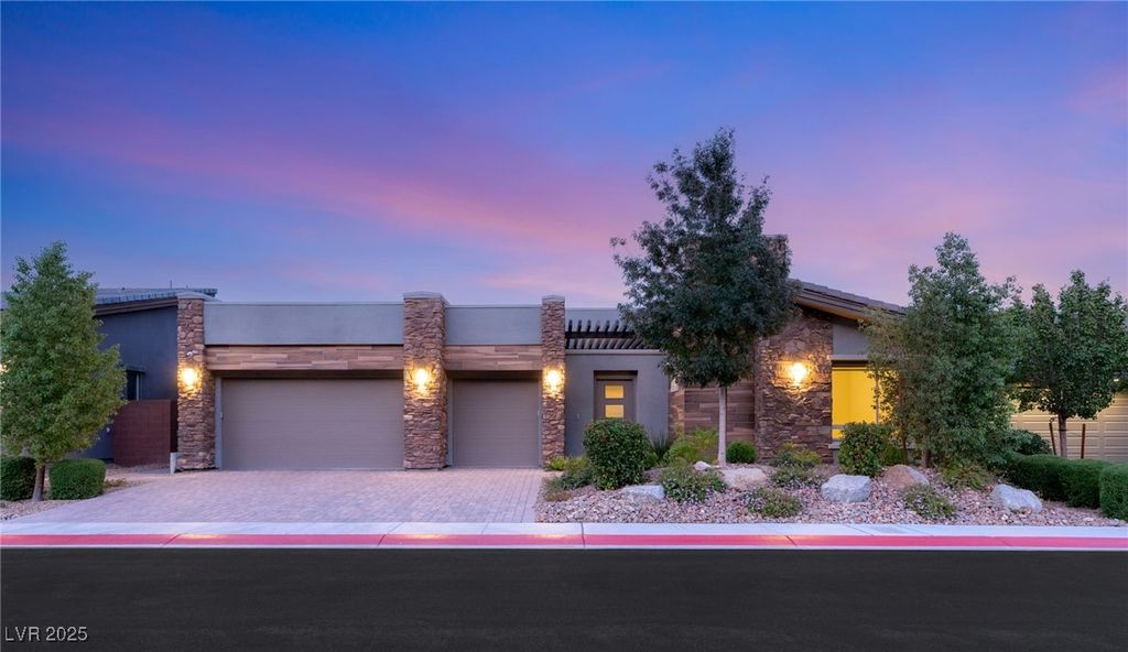 Photo of 6184 Petroglyph Avenue, Las Vegas, NV 89135 (MLS # 2729696)