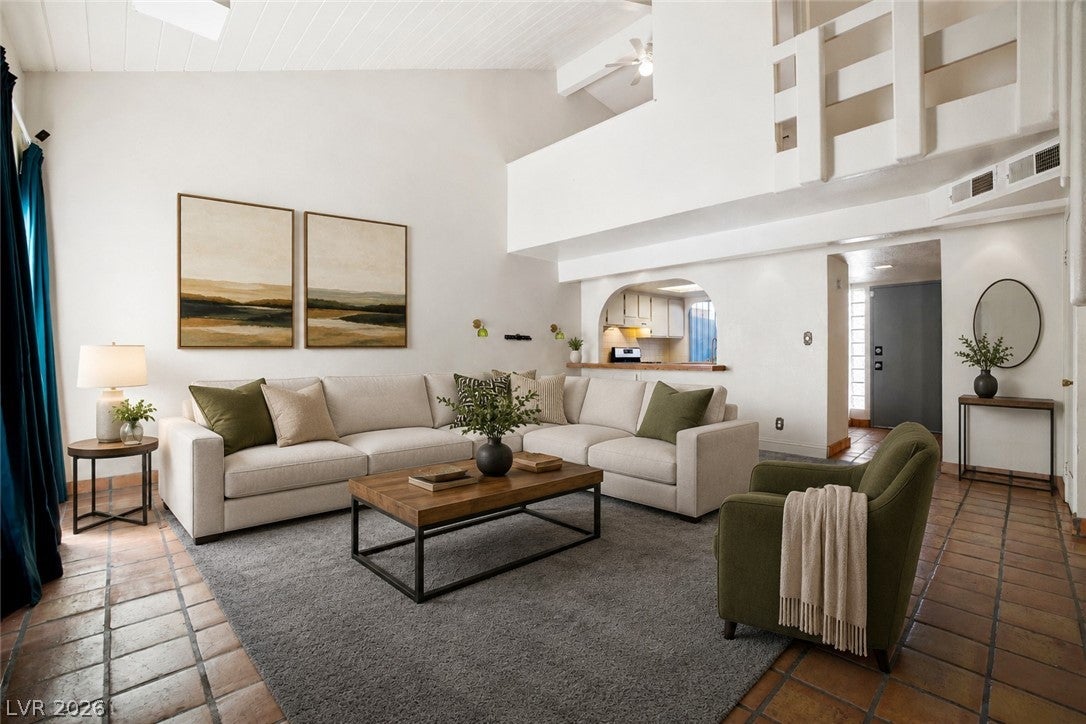 4288 Kona Coast Way