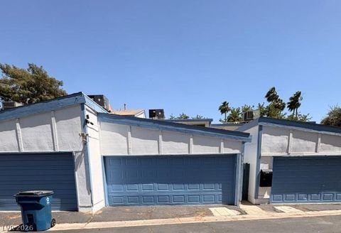 Property photo of 4288 Kona Coast Way, Las Vegas, NV 89121