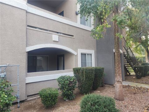 Condo For Sale - 10245 S Maryland Parkway #1222<br/> Las Vegas, NV 89183