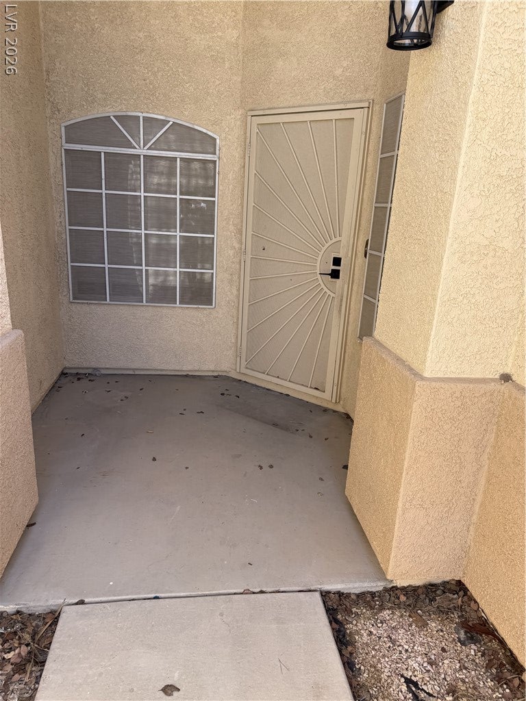 8960 TUMBLING PEBBLE Way