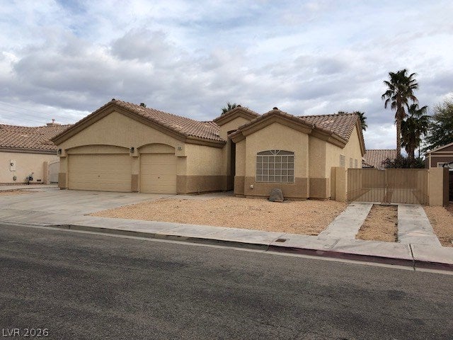 8960 TUMBLING PEBBLE Way