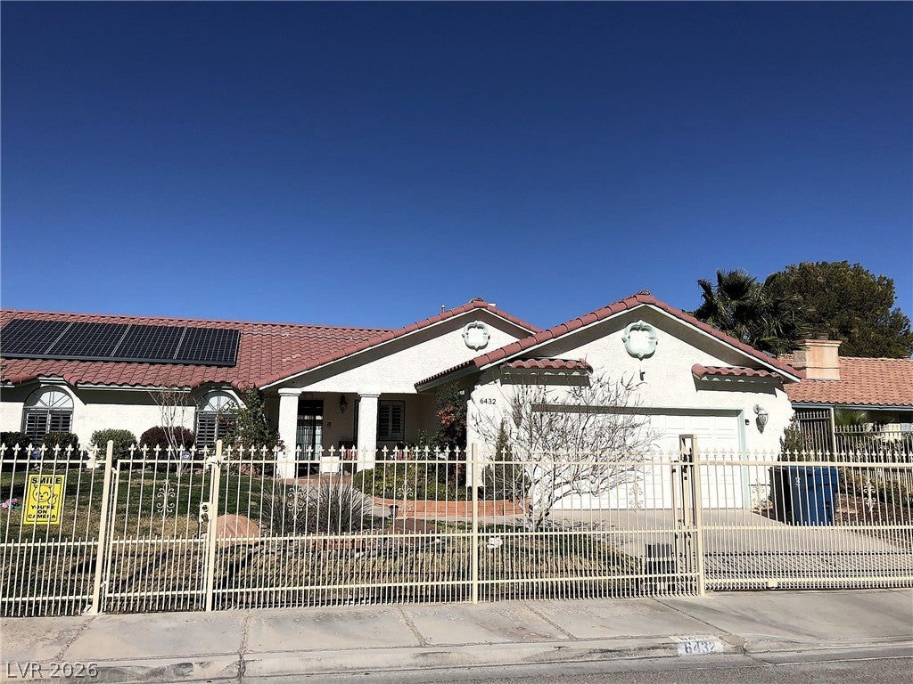6432 W Mesa Vista Avenue