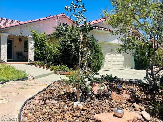 6432 W MESA VISTA AVE, LAS VEGAS, NV 89118 - Image 2af6b84e0e8a694152eacaa5f873bc2c/3699911412