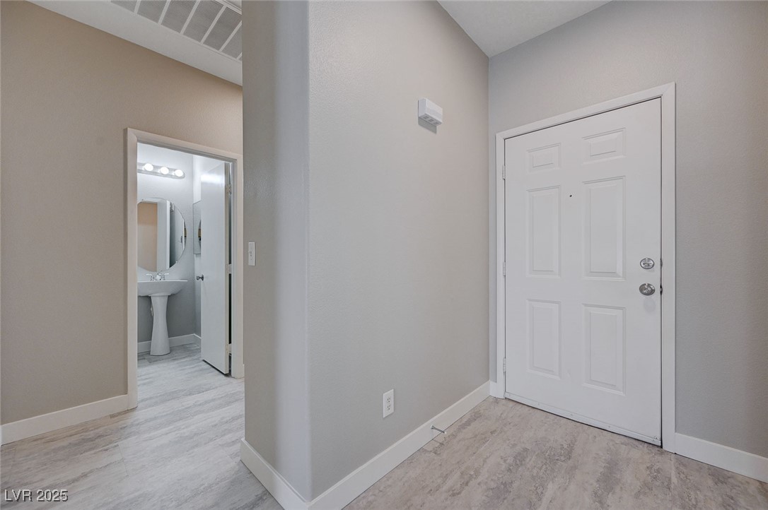 701 Peachy Canyon Circle #201, Las Vegas, Nevada image 9