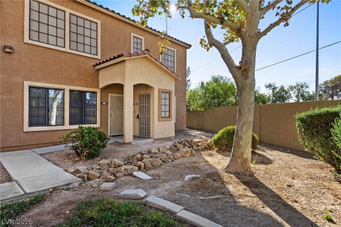 Condo For Sale - 2001 Sue Court #206<br/> Clark County, Las Vegas, NV 89108