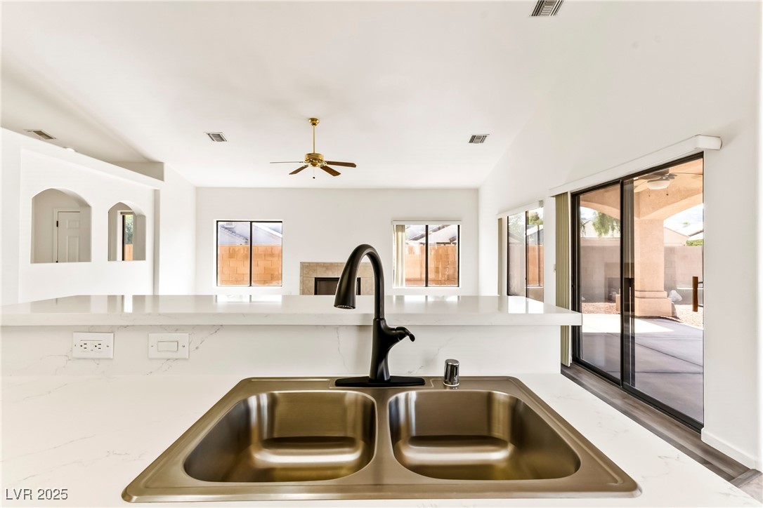 1446 Palm, Laughlin, Nevada image 13