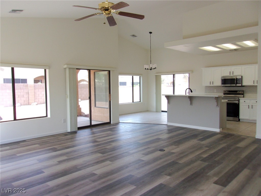 1446 Palm, Laughlin, Nevada image 2