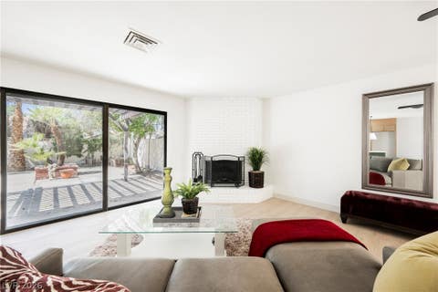 Tiny photo for 3424 Calle De Corrida, Las Vegas, NV 89102 (MLS # 2798996)