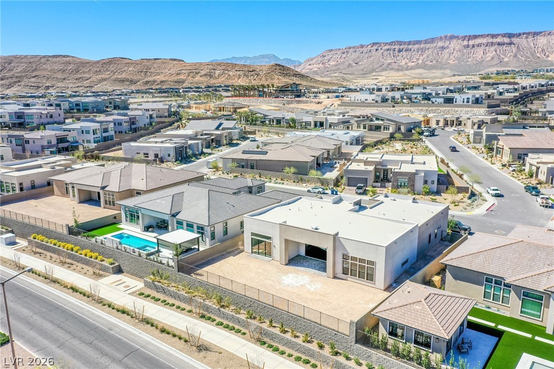 4750 Outlook Peak Street