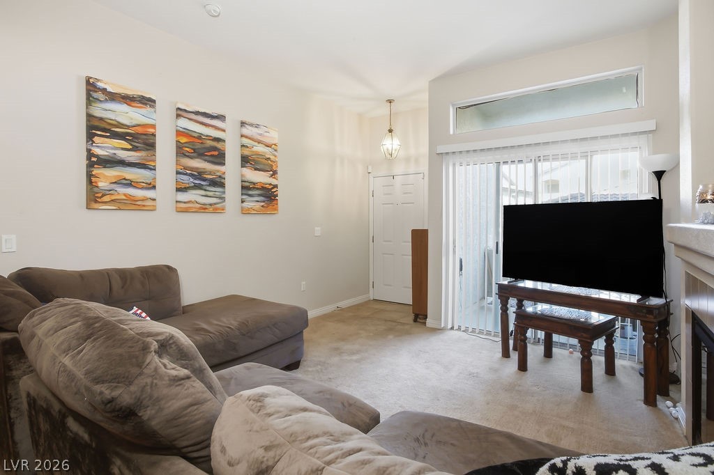 3325 Cactus Shadow Street 104