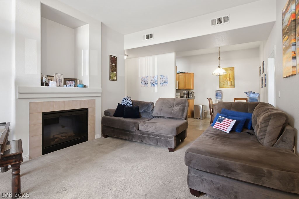 3325 Cactus Shadow Street 104