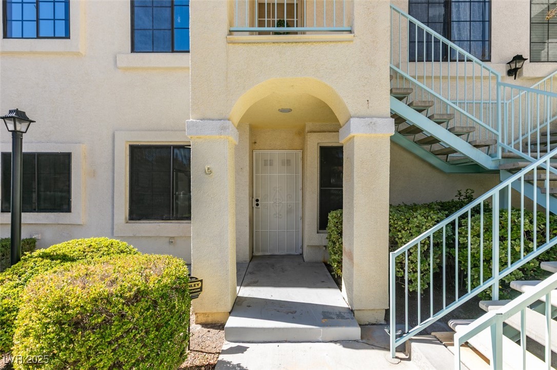 4855 S Torrey Pines Drive 102