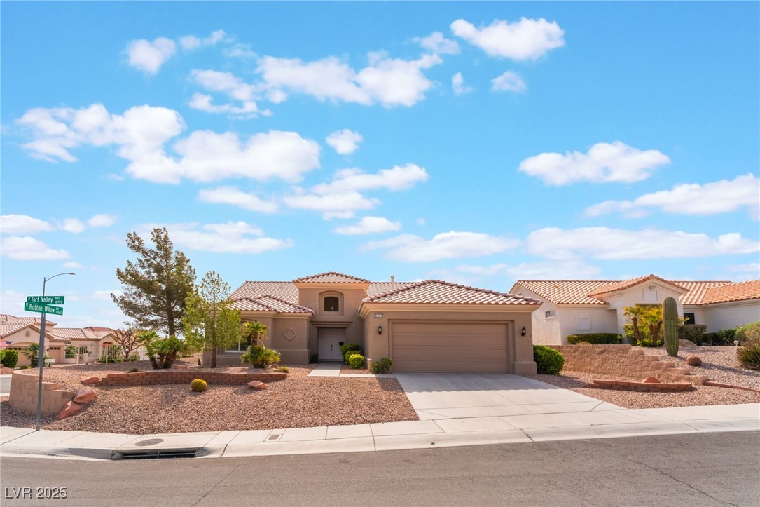 Properties 4 10901 Fort Valley Avenue