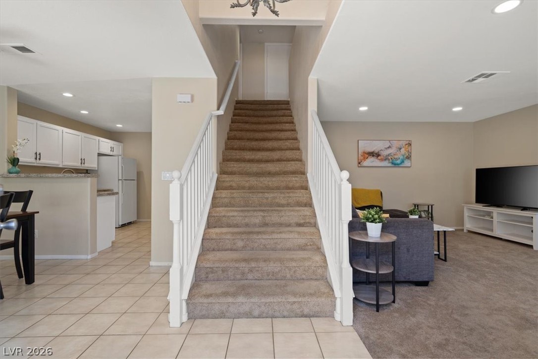 8216 Diamond Star Court