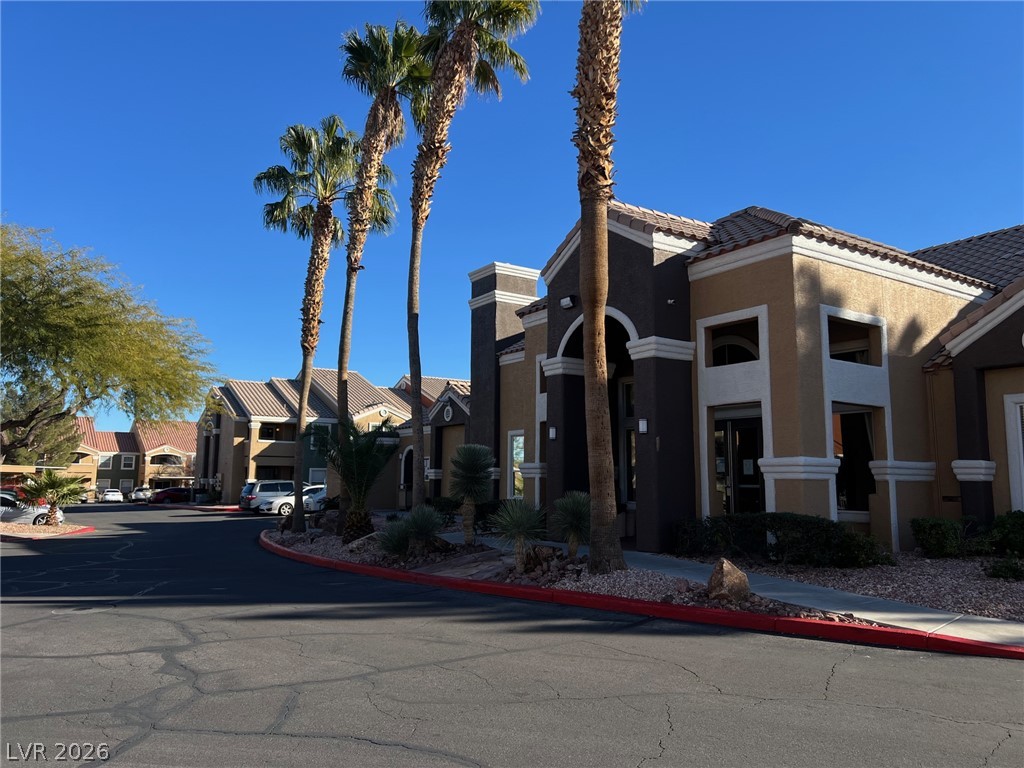Photo 1 of 16 — 8101 FLAMINGO Road 2002, Las Vegas, NV 89147