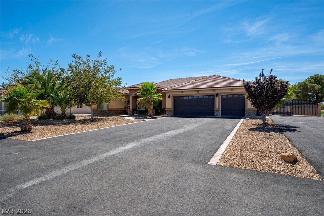 2850 S Margarita Avenue