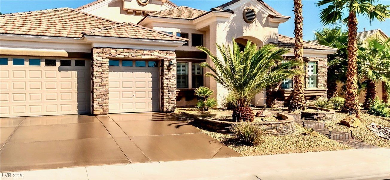 1119 Pinto Horse Avenue