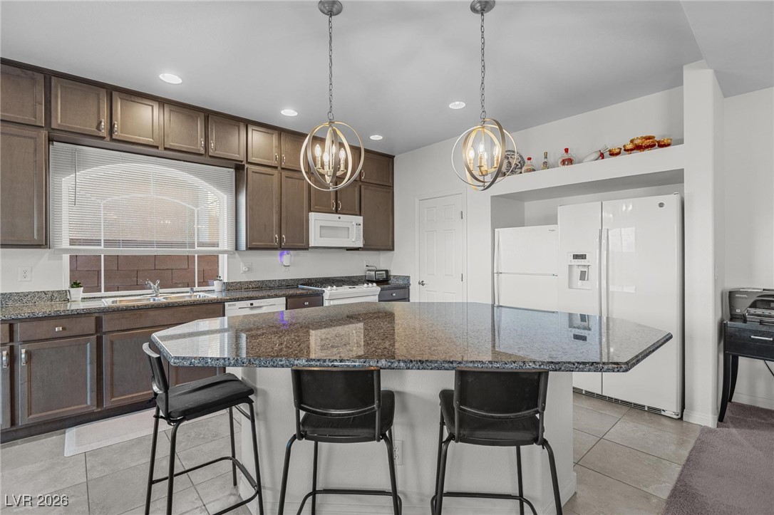 5948 Iris Vineyards Avenue