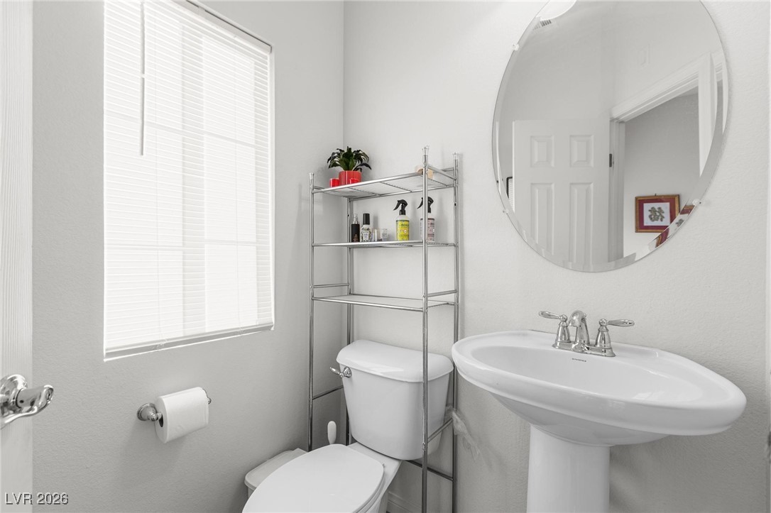 5948 Iris Vineyards Avenue