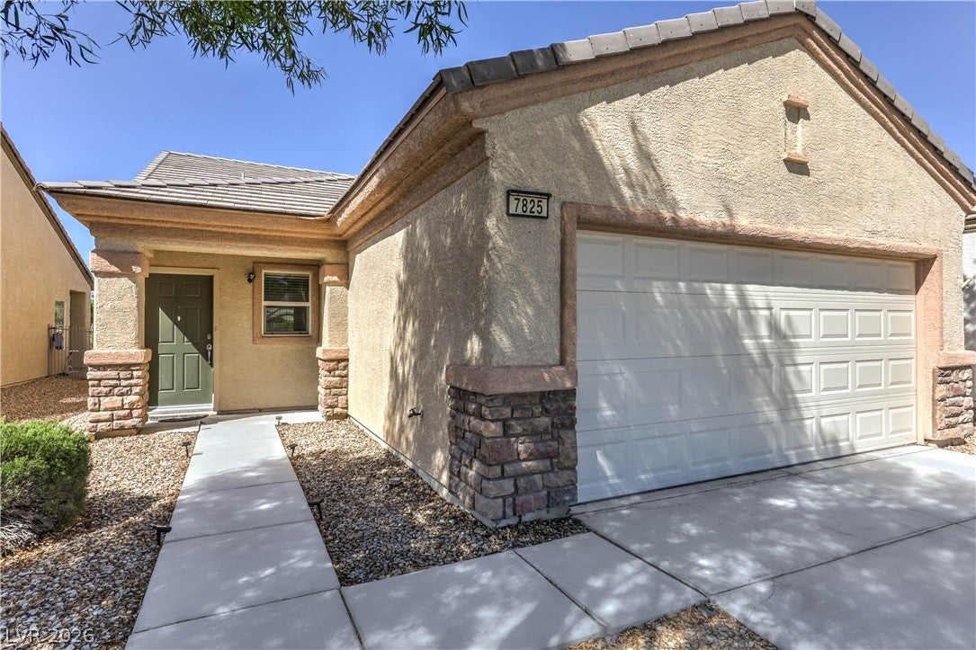 7825 Wading Bird Way