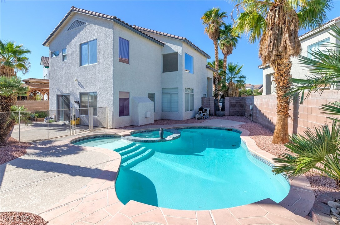 Properties 1 3724 Crest Horn Drive