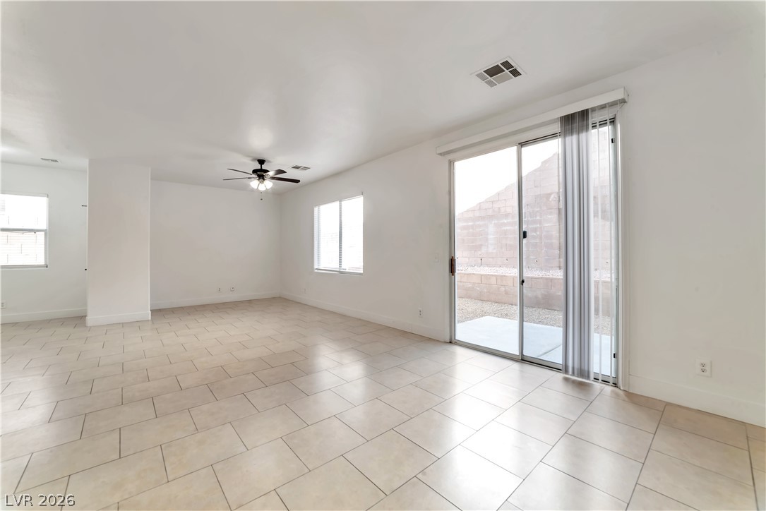 562 Twilight Blue Avenue