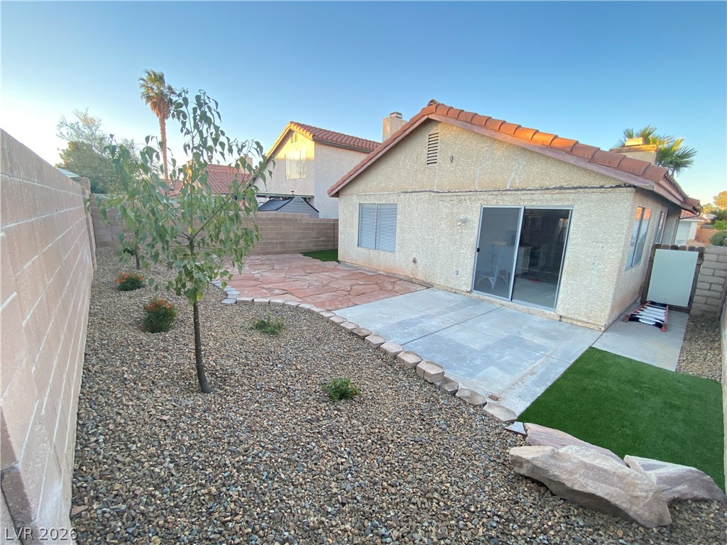 7547 kalmalii av Avenue