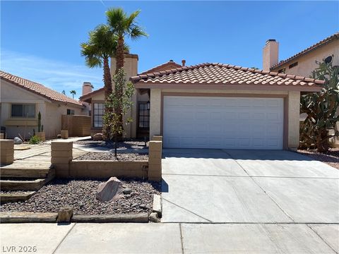 Homes For Sale - 7547 Kalmalii Av Avenue<br/> Las Vegas, NV 89147