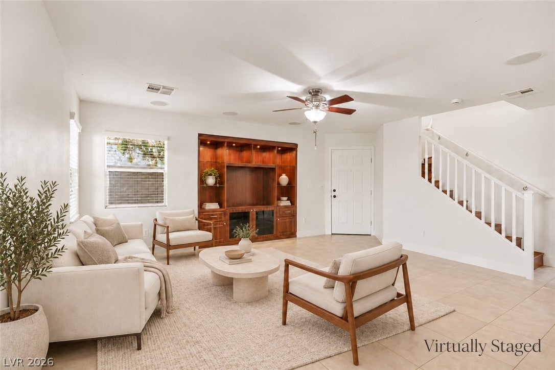 6043 W Dewey Drive