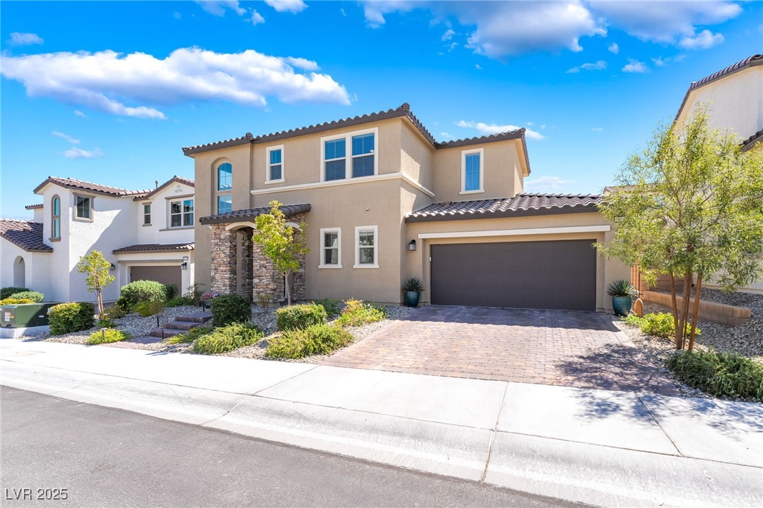 10281 Lodge Pine Avenue