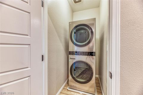 Tiny photo for 718 Cottonwood Hill Place, Henderson, NV 89011 (MLS # 2796179)