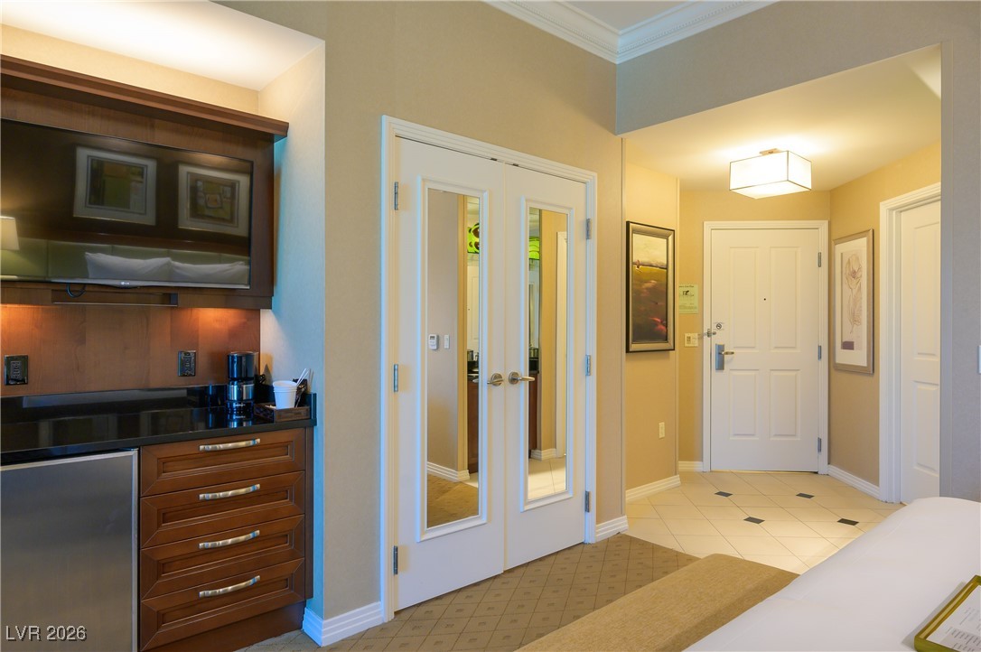 145 E Harmon Avenue 2011