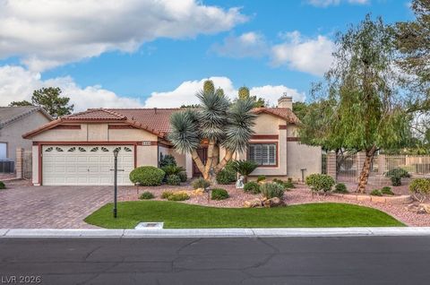 Homes For Sale - 5300 Singing Hills Drive<br/> Las Vegas, NV 89130