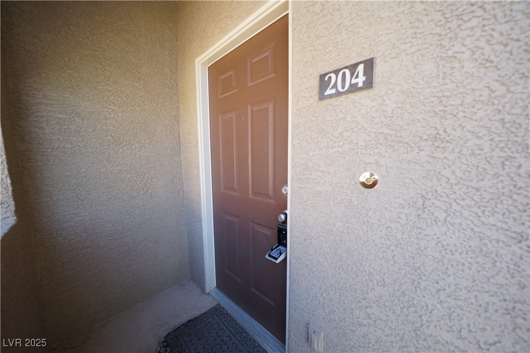 10245 S Maryland Parkway 204