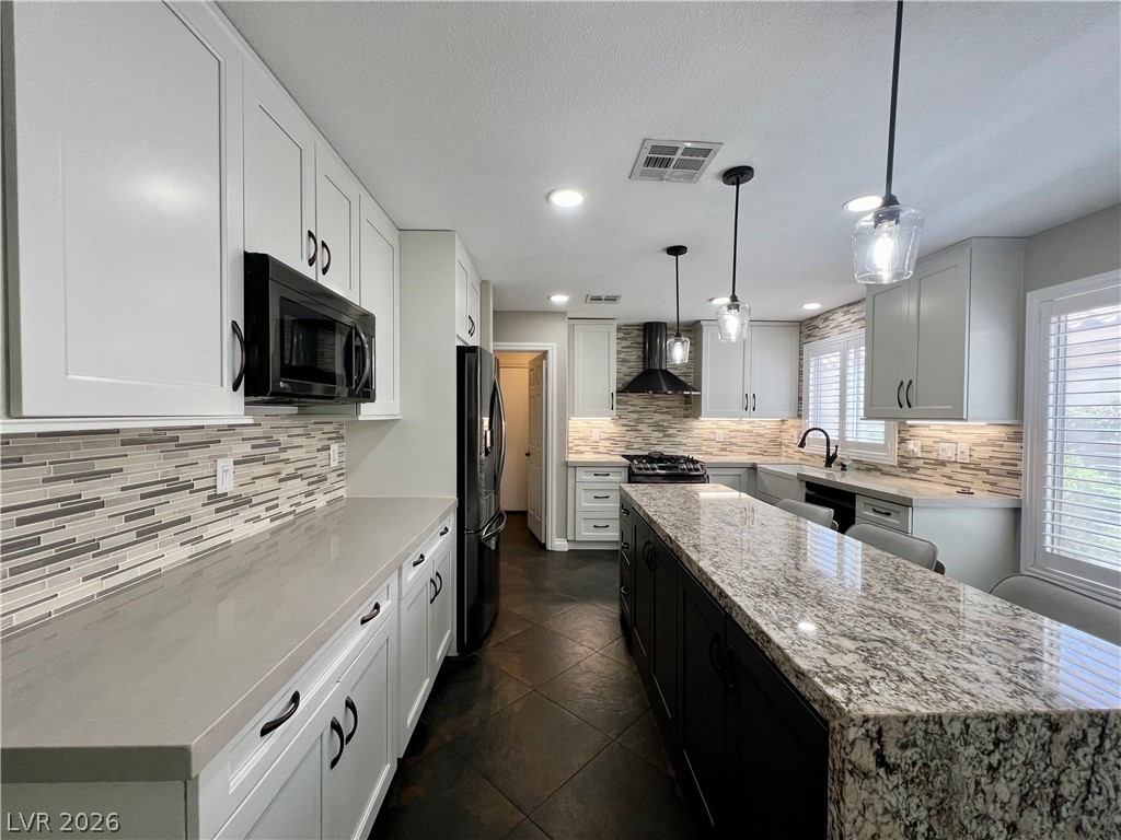 3253 River Glorious Lane