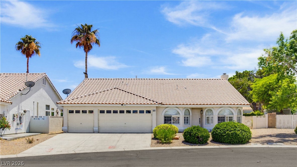 825 Royal Moon Avenue