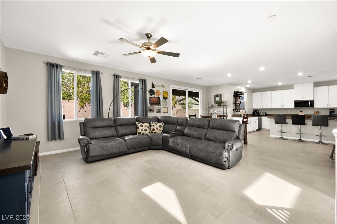 4148 Campriani Avenue, North Las Vegas, Nevada image 3