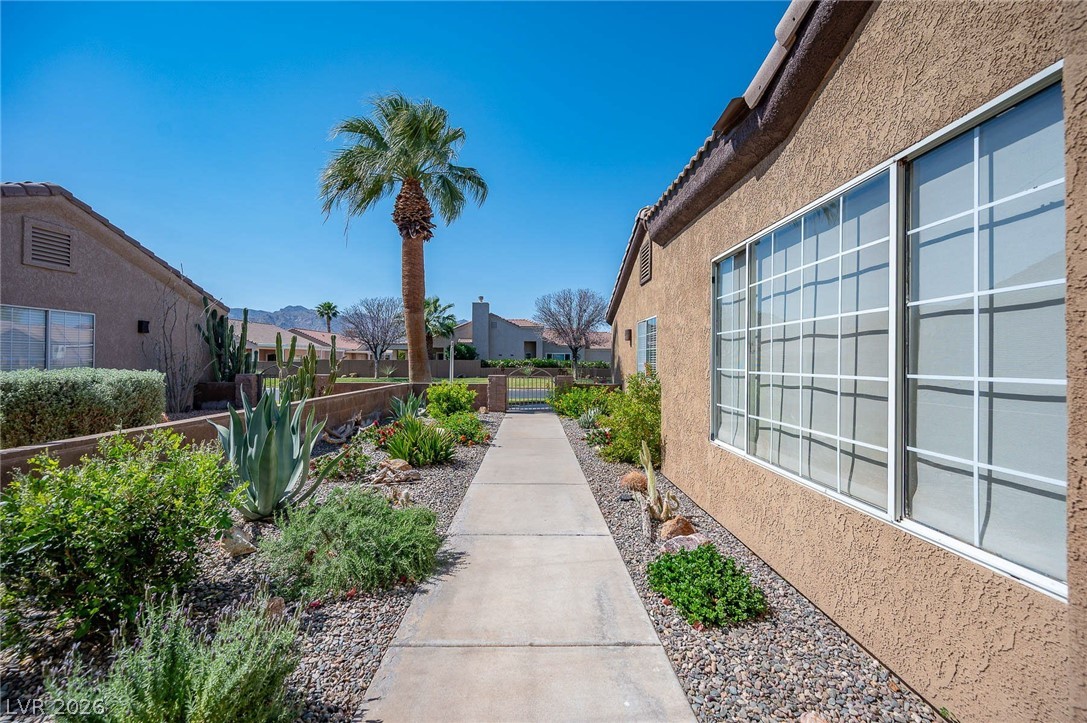1205 Golf Club Drive