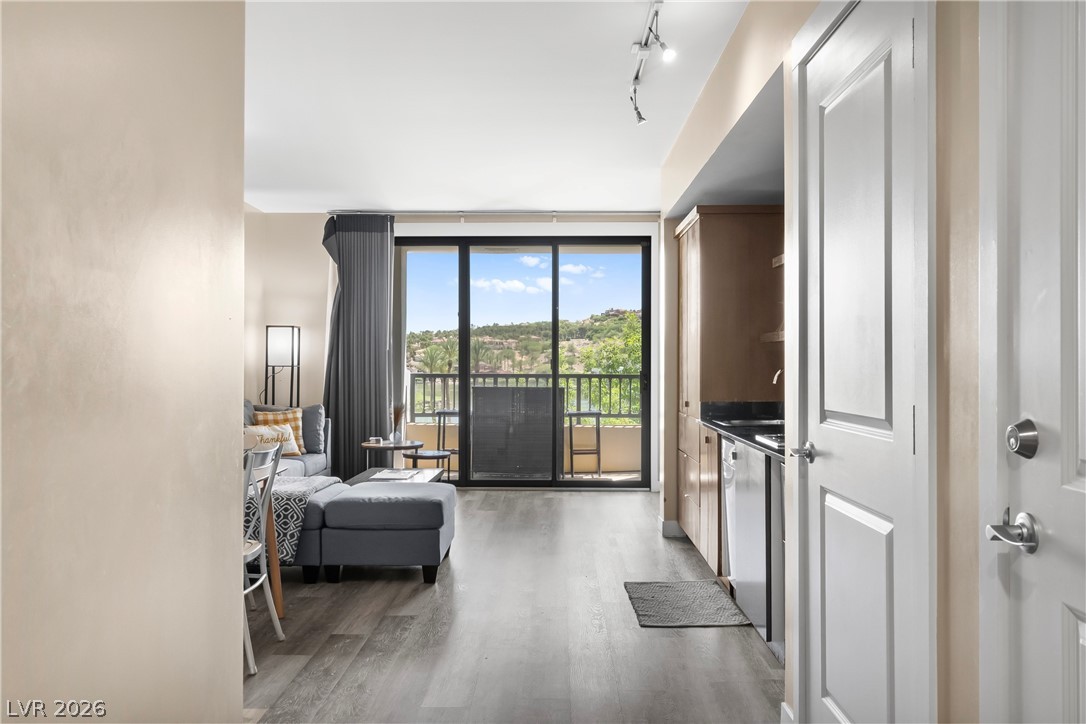 29 Montelago Boulevard 250