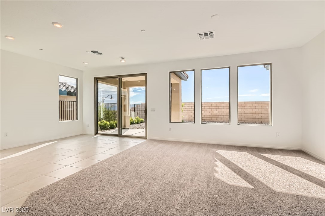 Properties 4 58 Sun Lily Lane