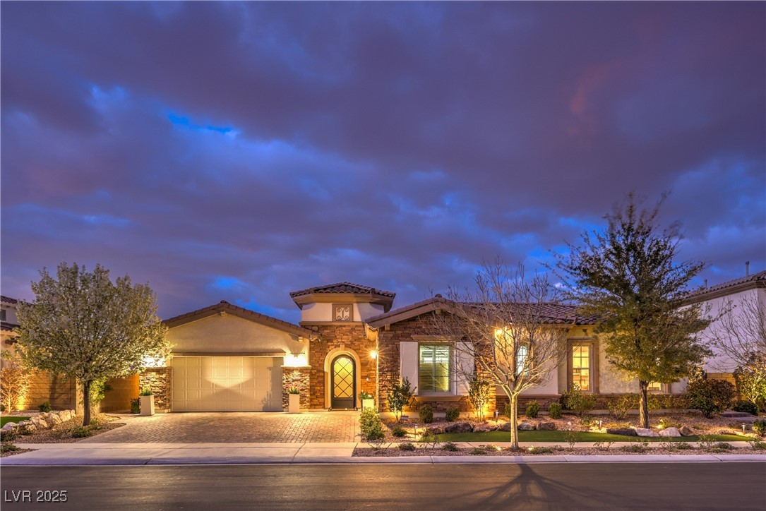 62 Grand Masters Drive, Las Vegas, Nevada image 1