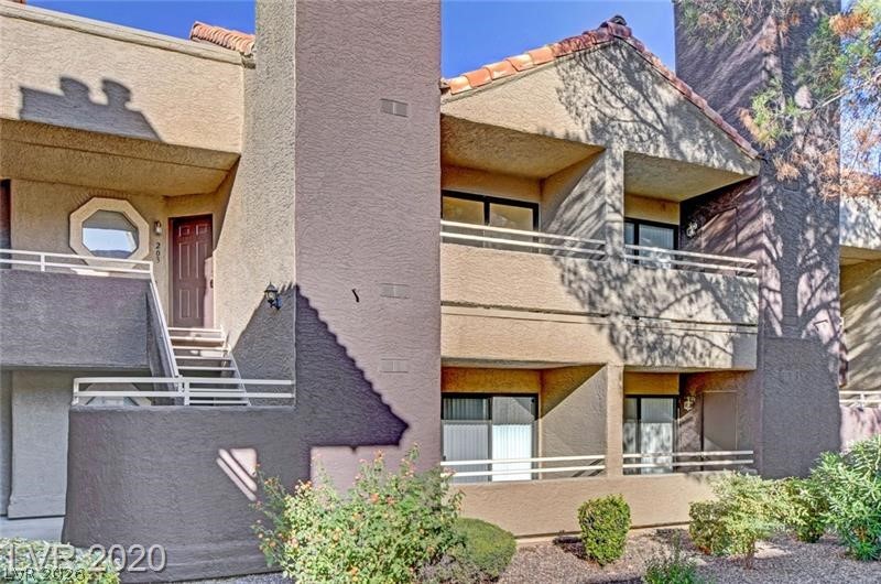 5062 S Rainbow Boulevard 203